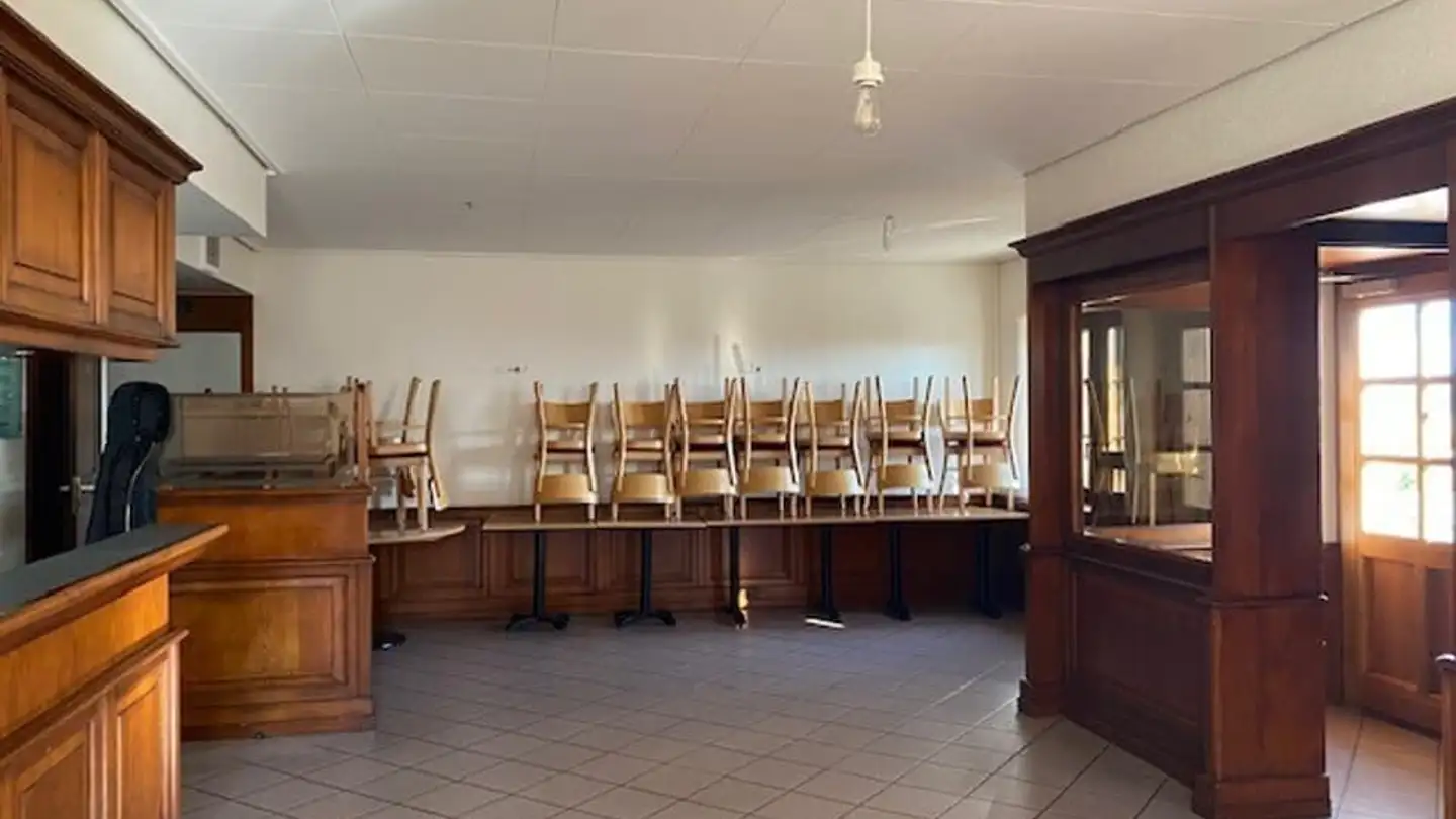 Commercial for rent - Grand Rue 6, 1261 Longirod