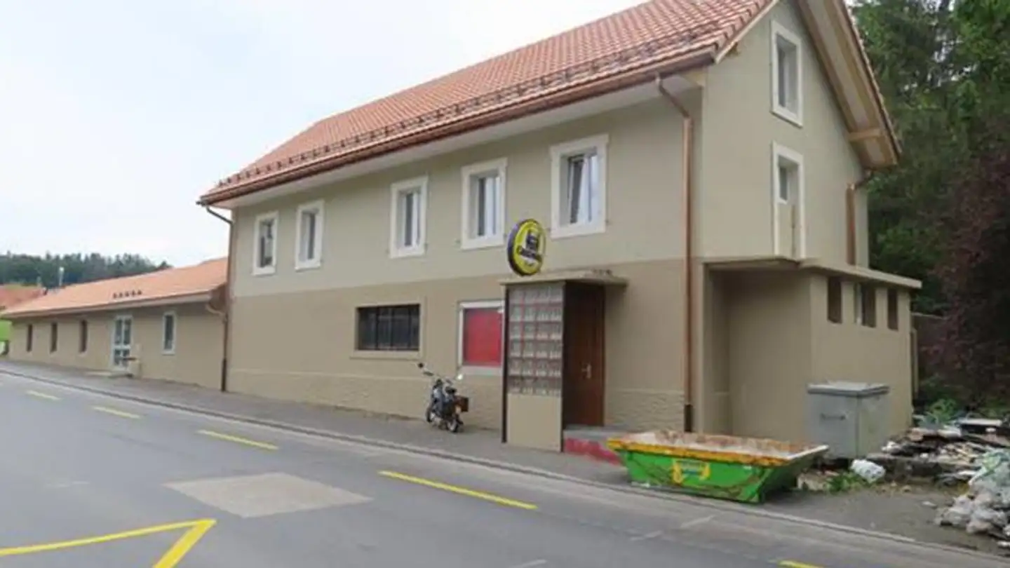 Einfamilienhaus kaufen - Les Crêts 14, 2037 Montmollin - Foto 2