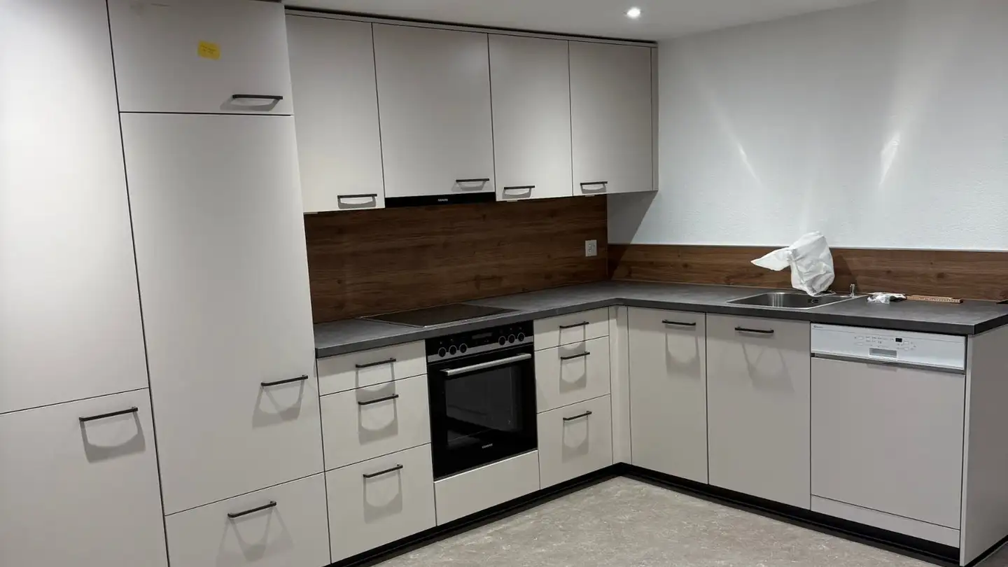 Appartement à louer - 3647 Reutigen