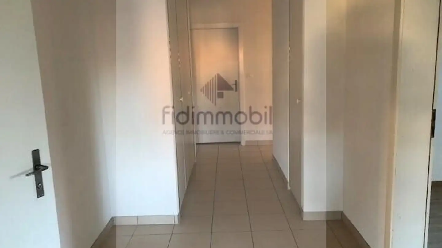 Wohnung mieten - Rue Fritz-Courvoisier 34E, 2300 La Chaux-de-Fonds - Foto 2