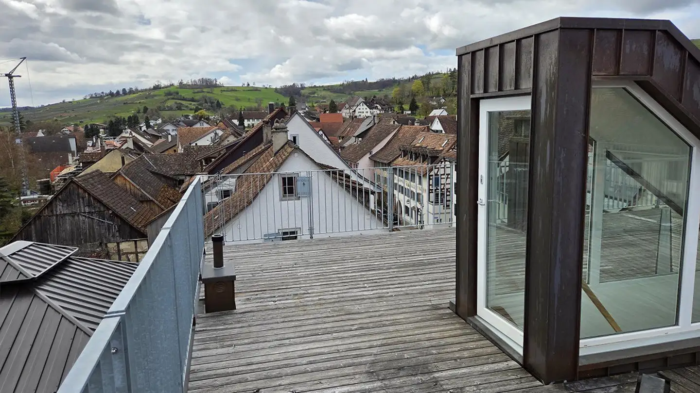 Attique à louer - Schöneckstrasse 3, 8215 Hallau