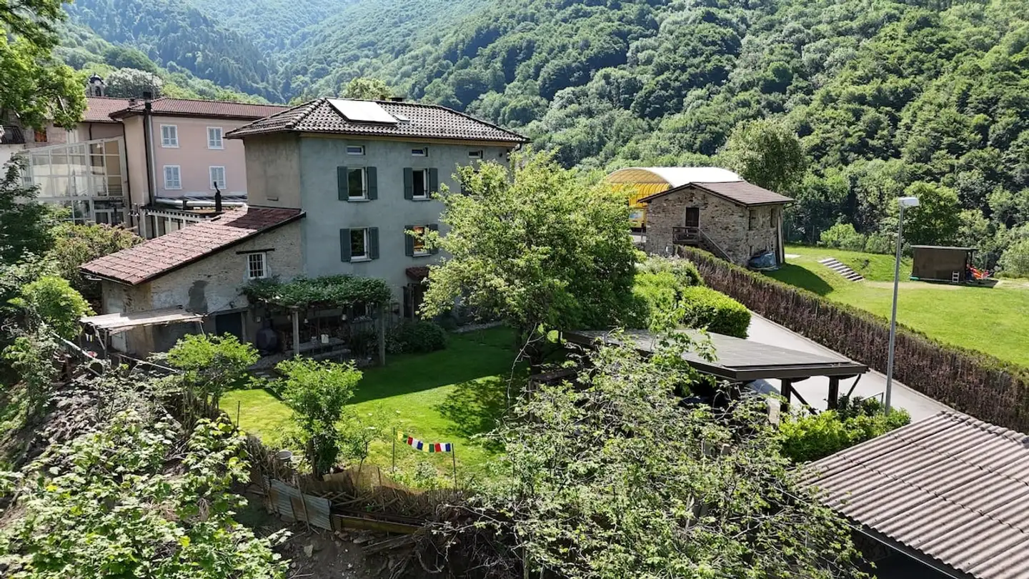 Casa singola in vendita - Strada De Bögn, 6951 Bogno