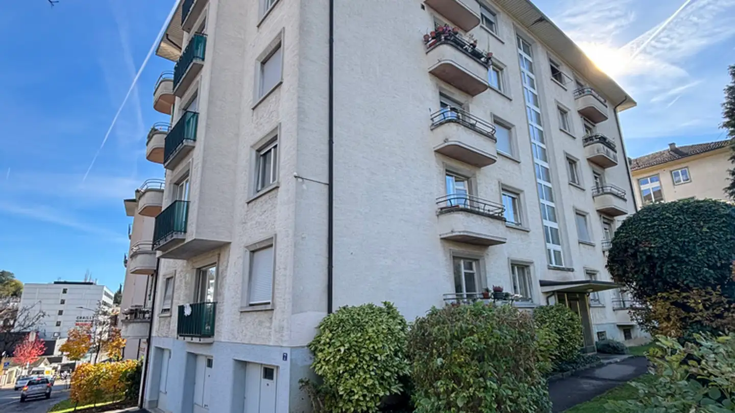Parcheggio esterno per moto in affitto - Avenue De La Vallonnette 7, 1012 Lausanne