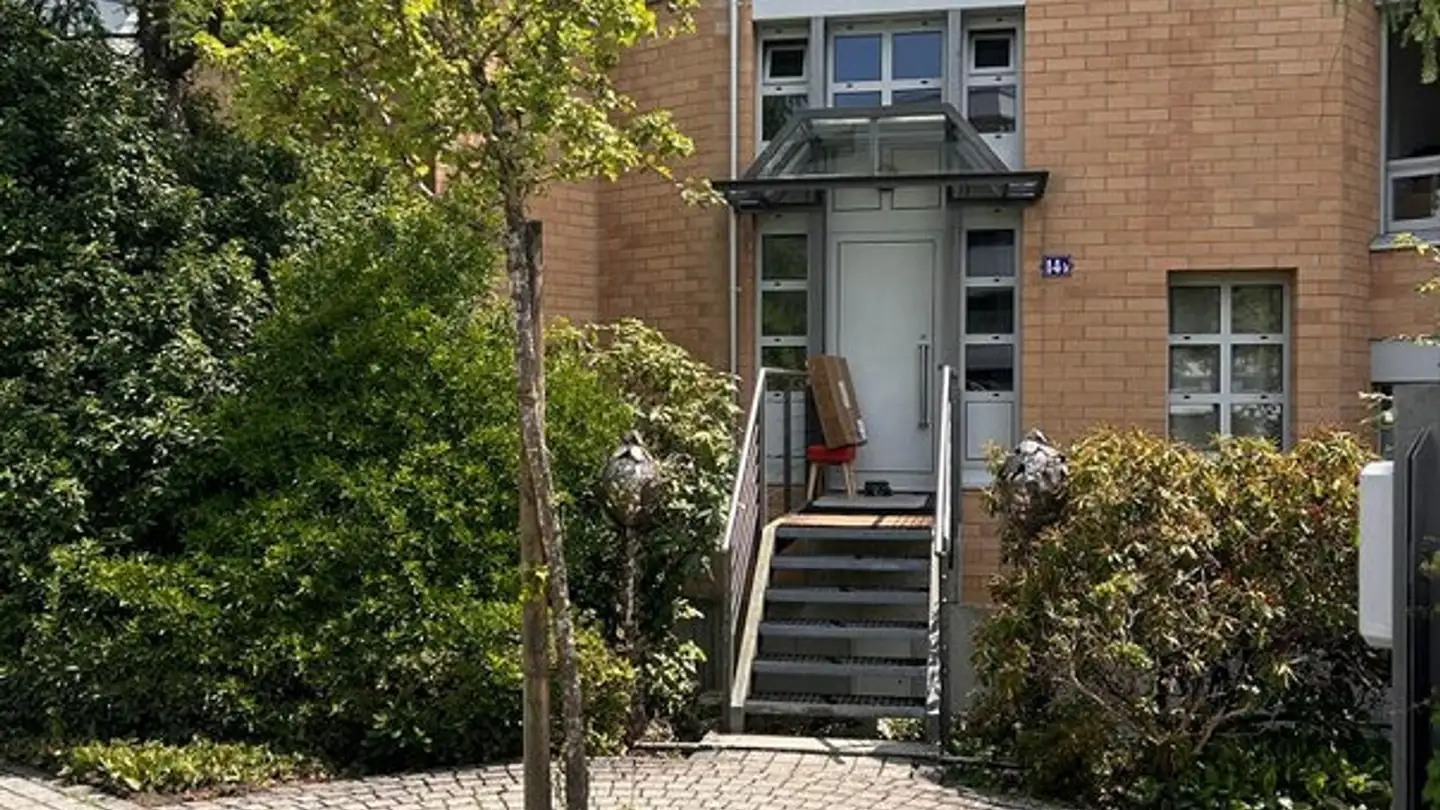 Apartment for rent - Steinbrüchelstrasse 14b, 8053 Zürich