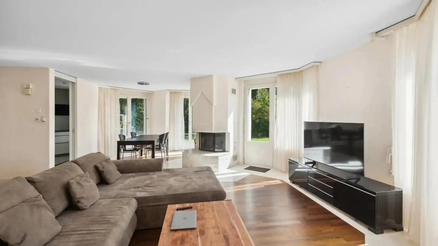 Maison individuelle à louer - Vrenikerstrasse 29a, 8152 Opfikon