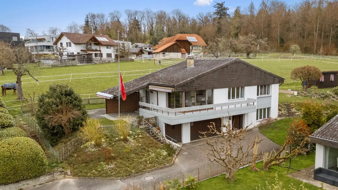 Maison individuelle à vendre - Waldegg 10, 2565 Jens