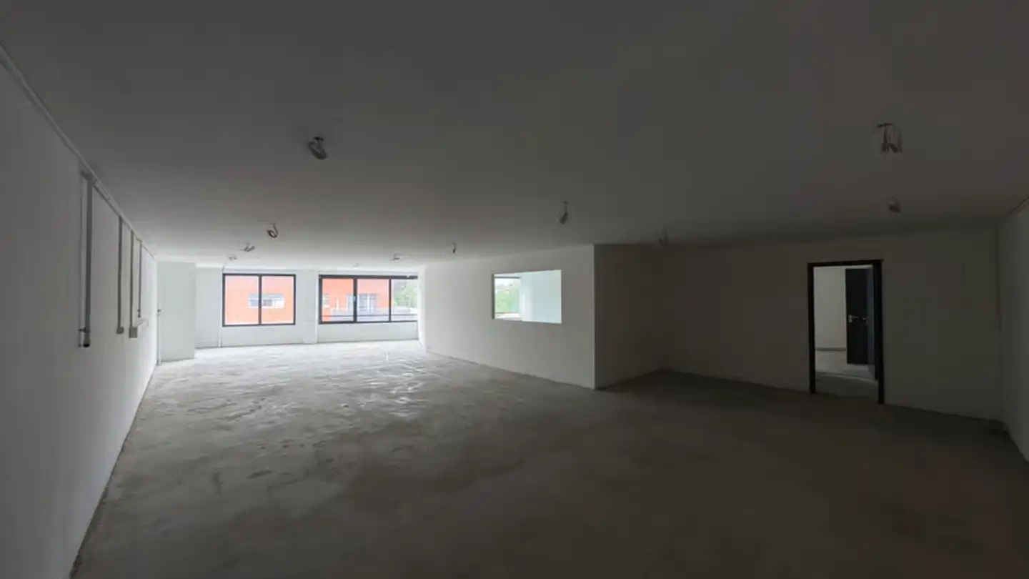 Commercial for rent - Route de Cossonay 36B, 1040 Echallens - Photo 2