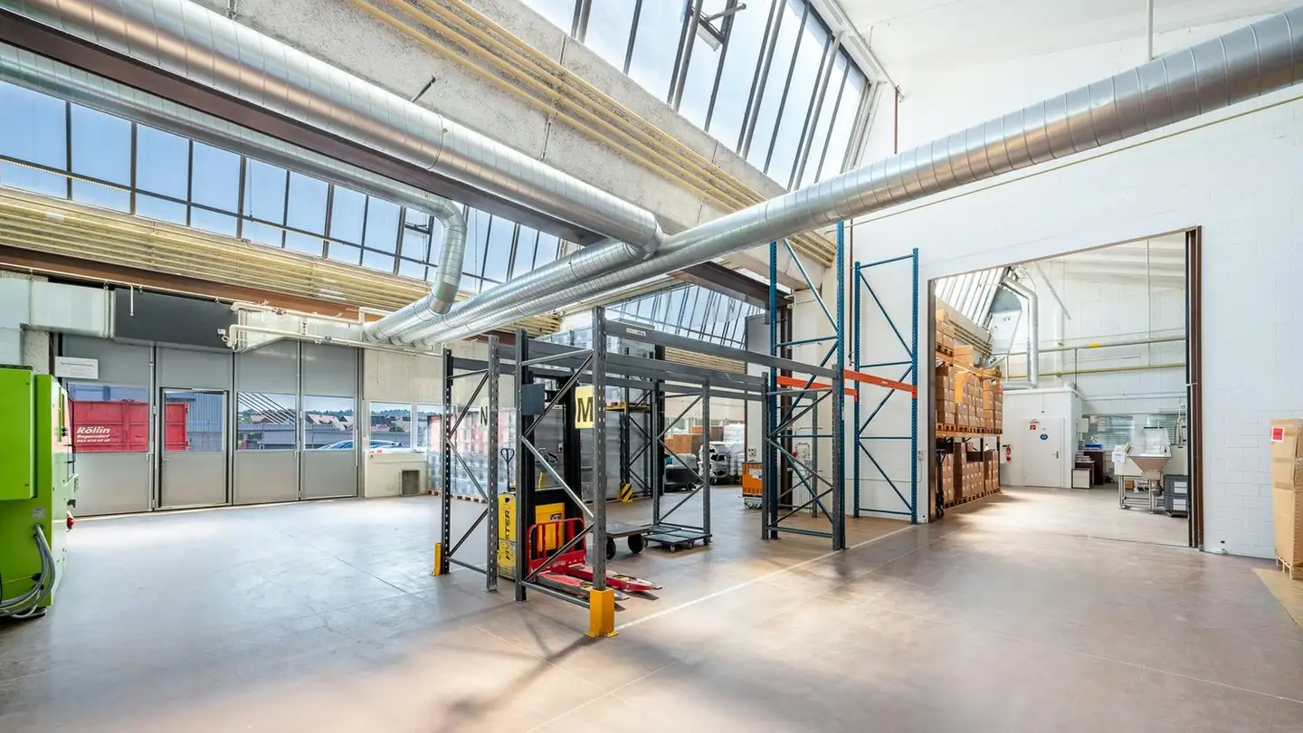 Immeuble industriel à louer - Althardstrasse 246, 8105 Regensdorf - Photo 2