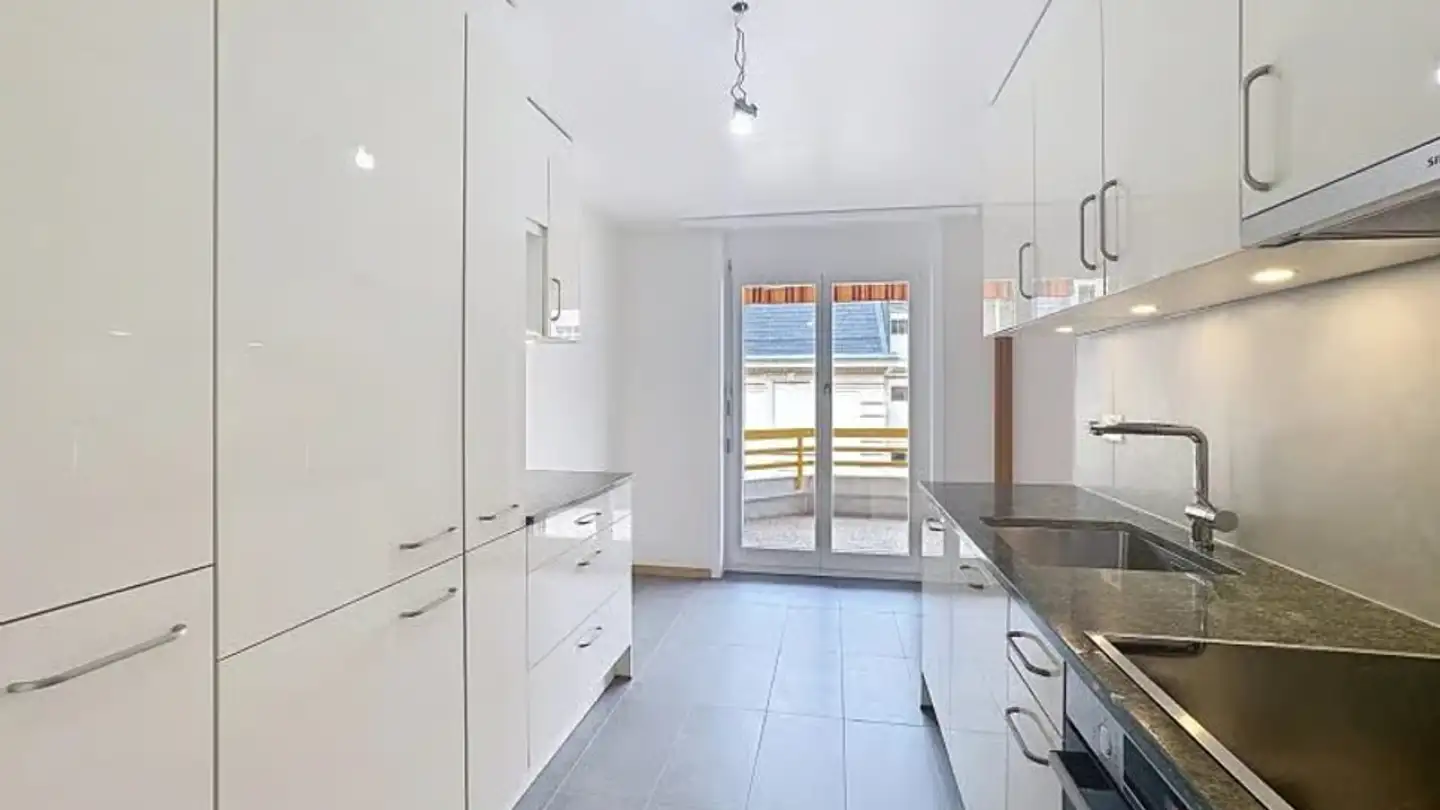 Appartement à louer - Sentier De Rosemont 8, 1820 Territet - Photo 4