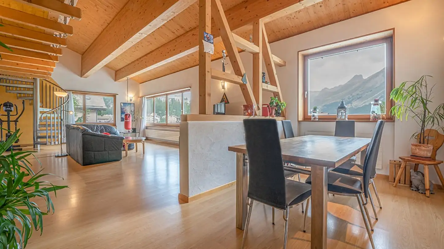 Dachgeschosswohnung kaufen - 7514 Sils/Segl Maria