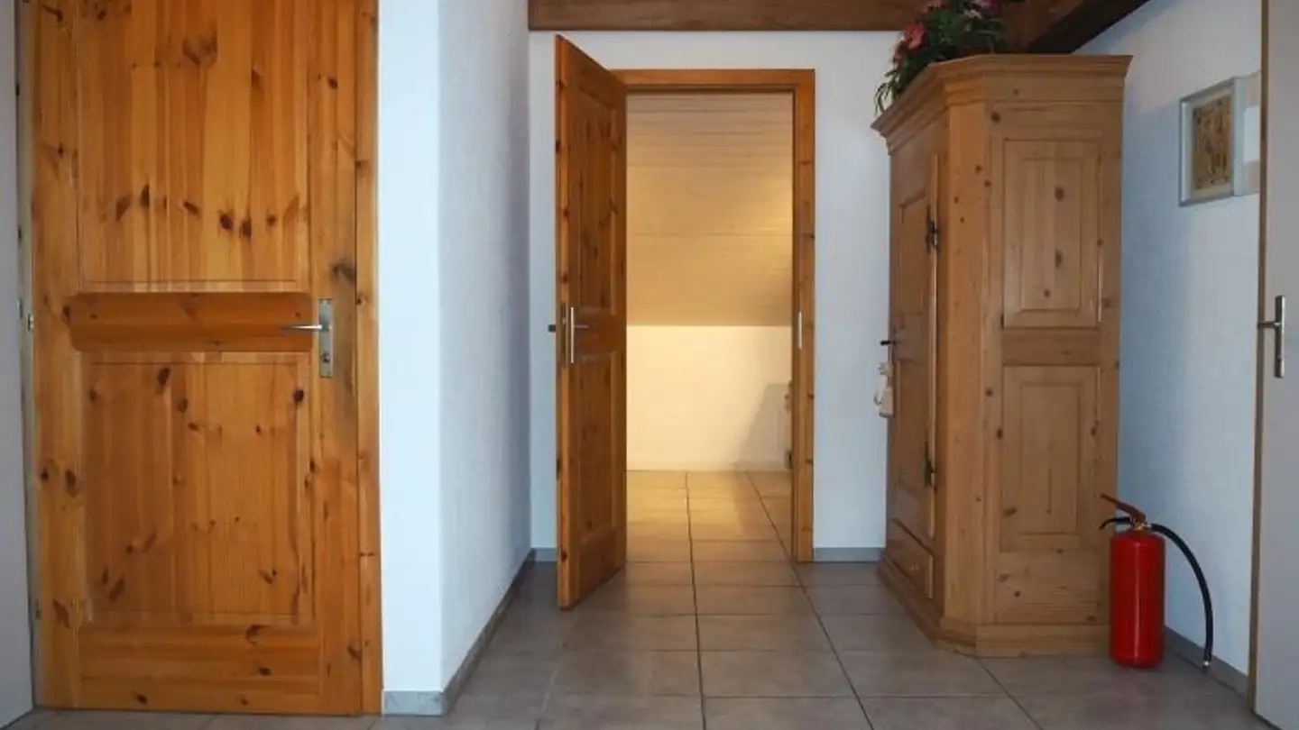 Bürofläche mieten - Dorfstrasse 11, 8603 Schwerzenbach - Foto 2