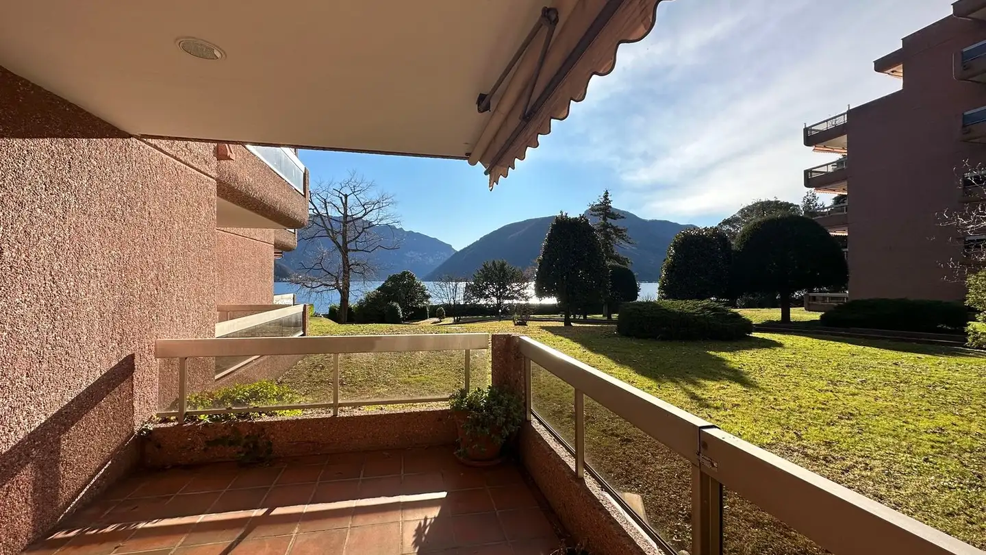 Apartment for rent - 6815 Melide