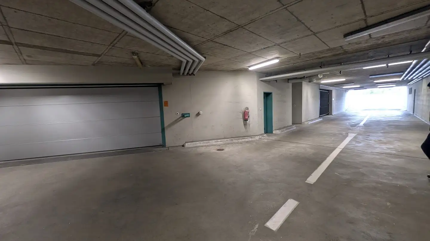 Outdoor parking space for rent - Dorfkern 1, 4653 Obergösgen - Photo 3