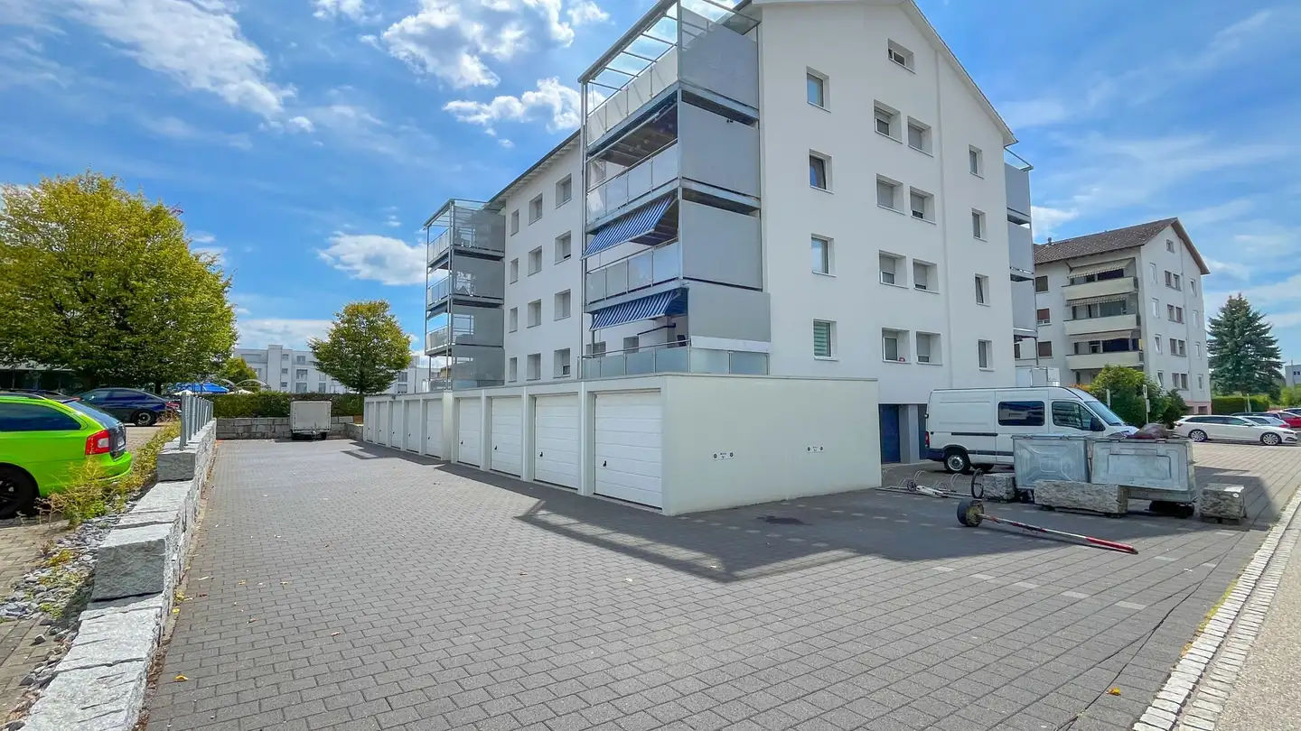 Edificio residenziale in vendita - Flurstrasse, 4665 Oftringen