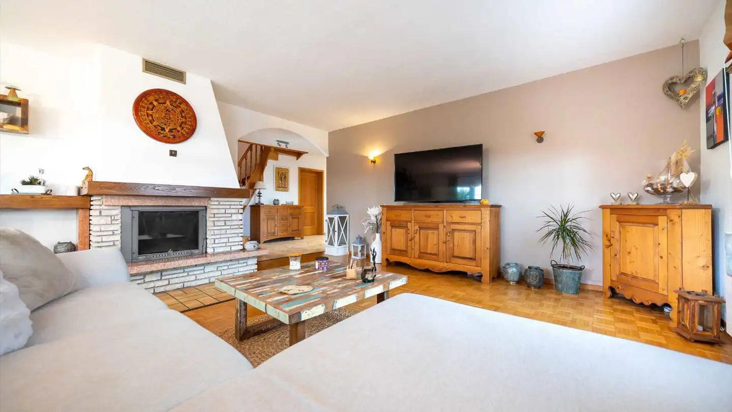 Semi-detached house for sale - 1123 Aclens - Photo 2