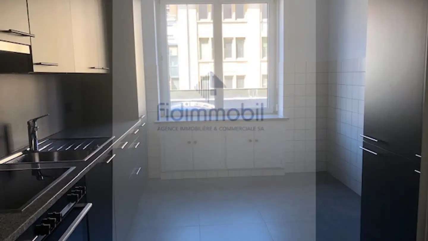Appartement à louer - Avenue Léopold-Robert 100, 2300 La Chaux-de-Fonds - Photo 2