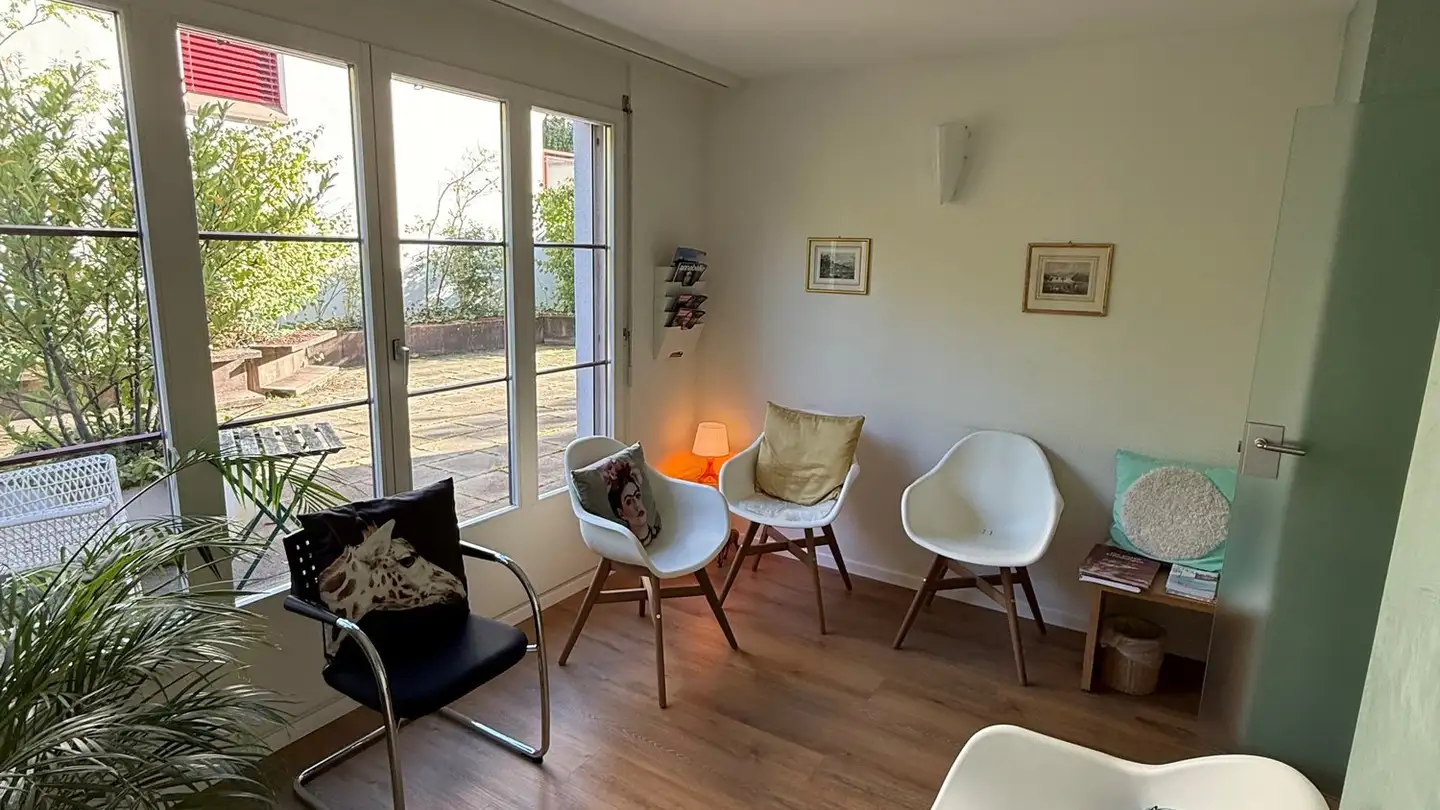 Studio medico in affitto - Bahnhofstrasse 19, 4104 Oberwil BL - Foto 2