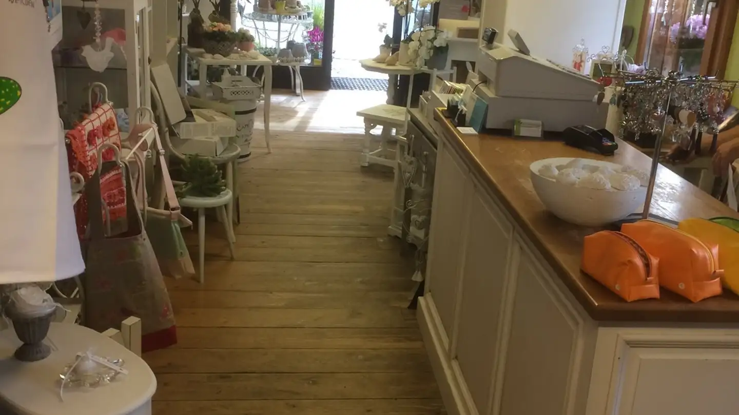 Commercial for rent - Wallisellenstrasse 28, 8600 Dübendorf