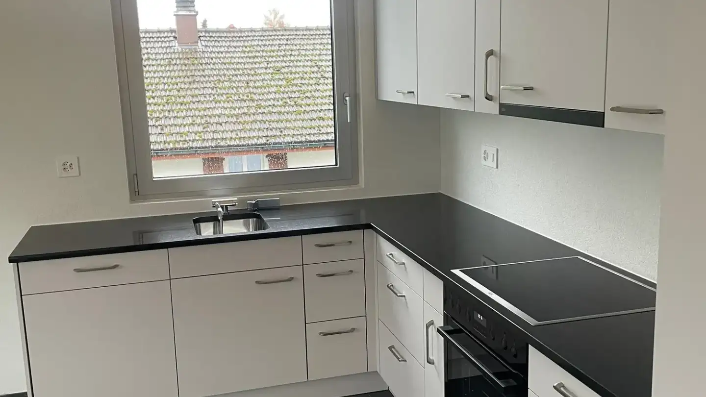Attique à louer - Kirchenfeldstrasse 17, 3250 Lyss - Photo 2