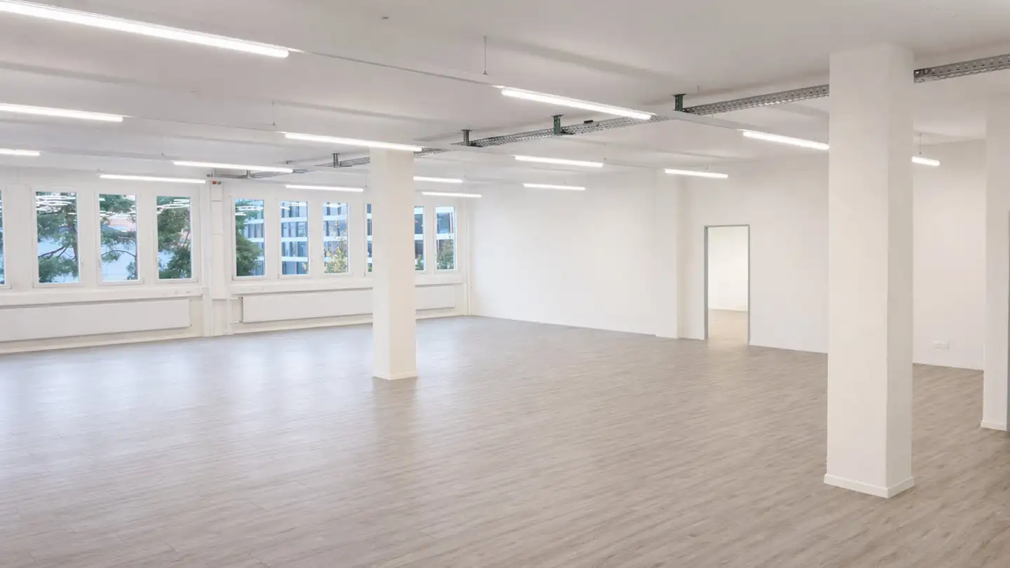 Commercial for rent - Hinterbergstrasse 9, 6330 Cham - Photo 2