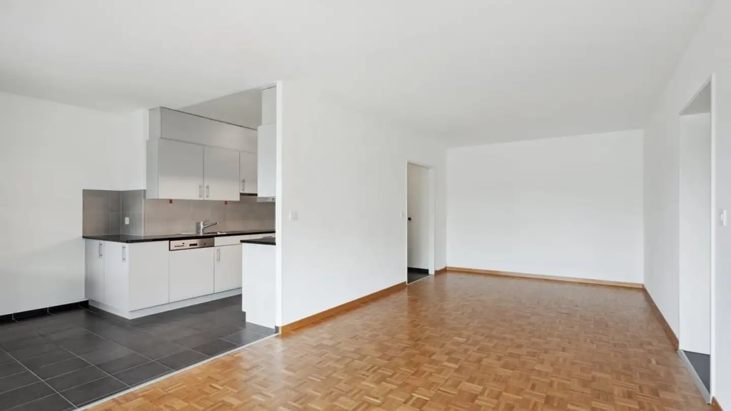 Appartamento in affitto - Avenue Pierre-De-Savoie 66, 1400 Yverdon-les-Bains - Foto 2