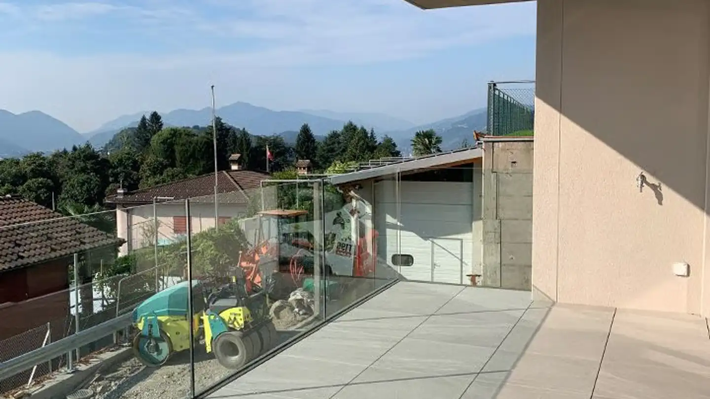 Appartement à louer - Via Crena 12a, 6949 Comano - Photo 2