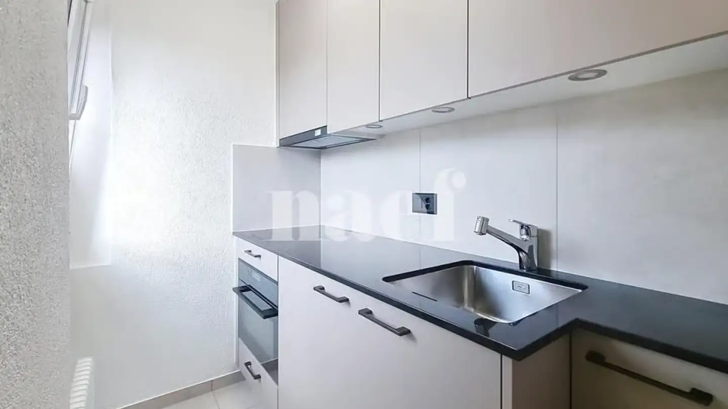 Appartement à louer - Rue Des Parcs 129, 2000 Neuchâtel - Photo 3