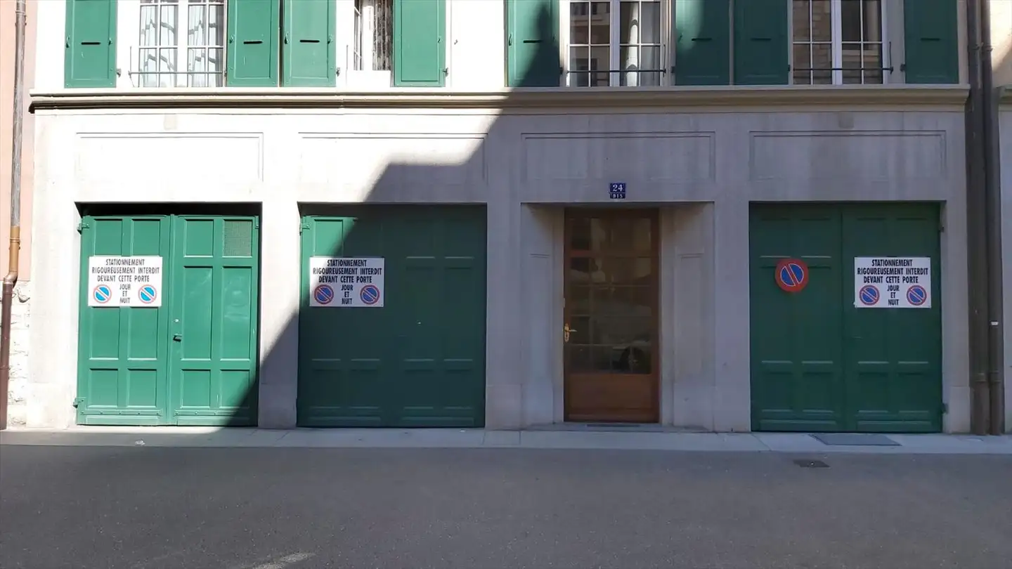 Commercial à louer - Rue Des Peupliers, 1205 Genève