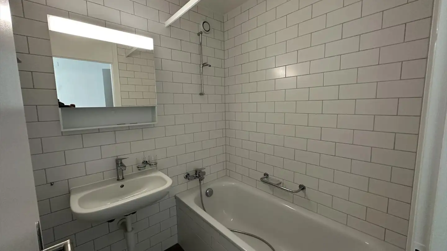 Apartment for rent - Rue De Monchevaux 12, 2022 Bevaix - Photo 2