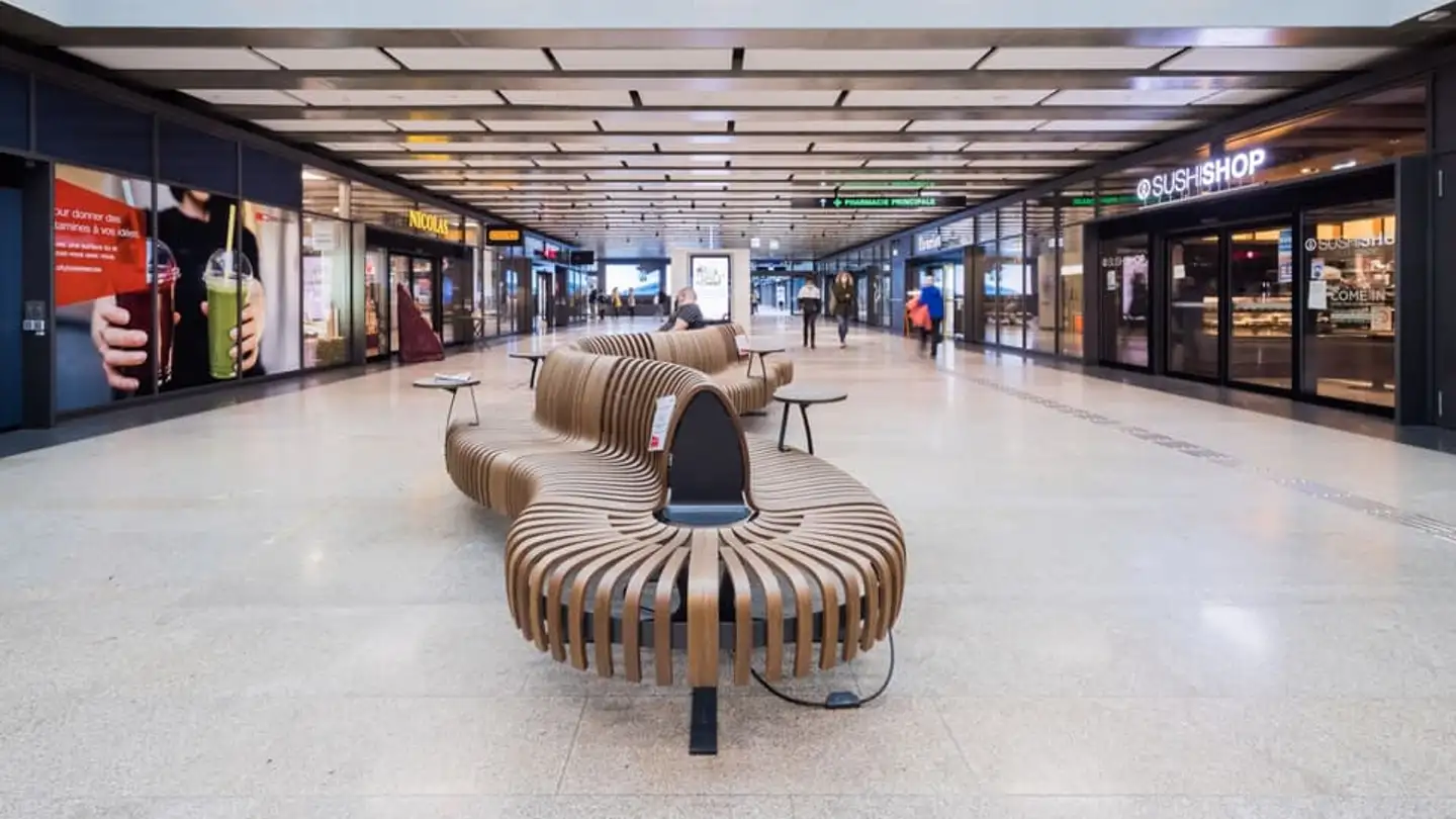 Commercial à louer - Avenue De La Gare-Des-Eaux-Vives 5, 1207 Genève