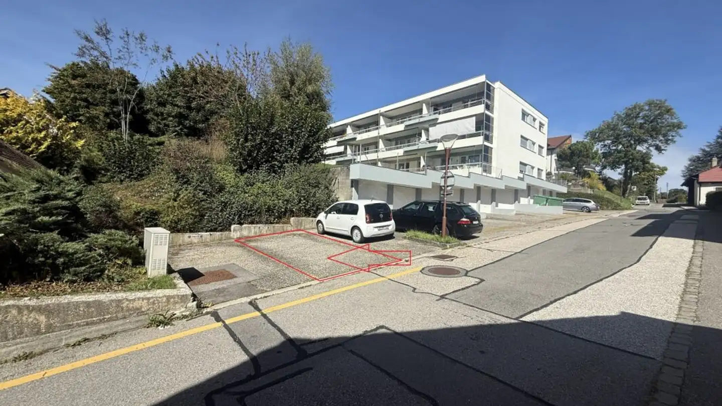 Parkplatz im Freien mieten - Rue Du Pré 1, 1055 Froideville