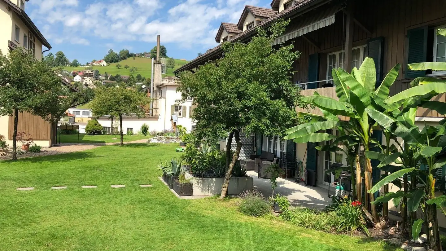 Dachgeschosswohnung kaufen - Alpenstrasse 2, 8636 Wald ZH