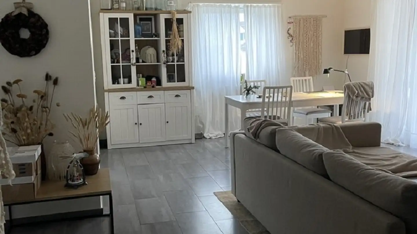 Appartement à louer - Grützenstrasse 1, 8807 Freienbach