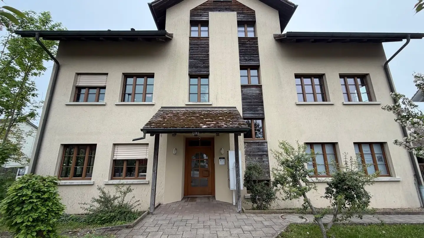 Bürofläche mieten - Bahnhofstrasse 17, 8197 Rafz