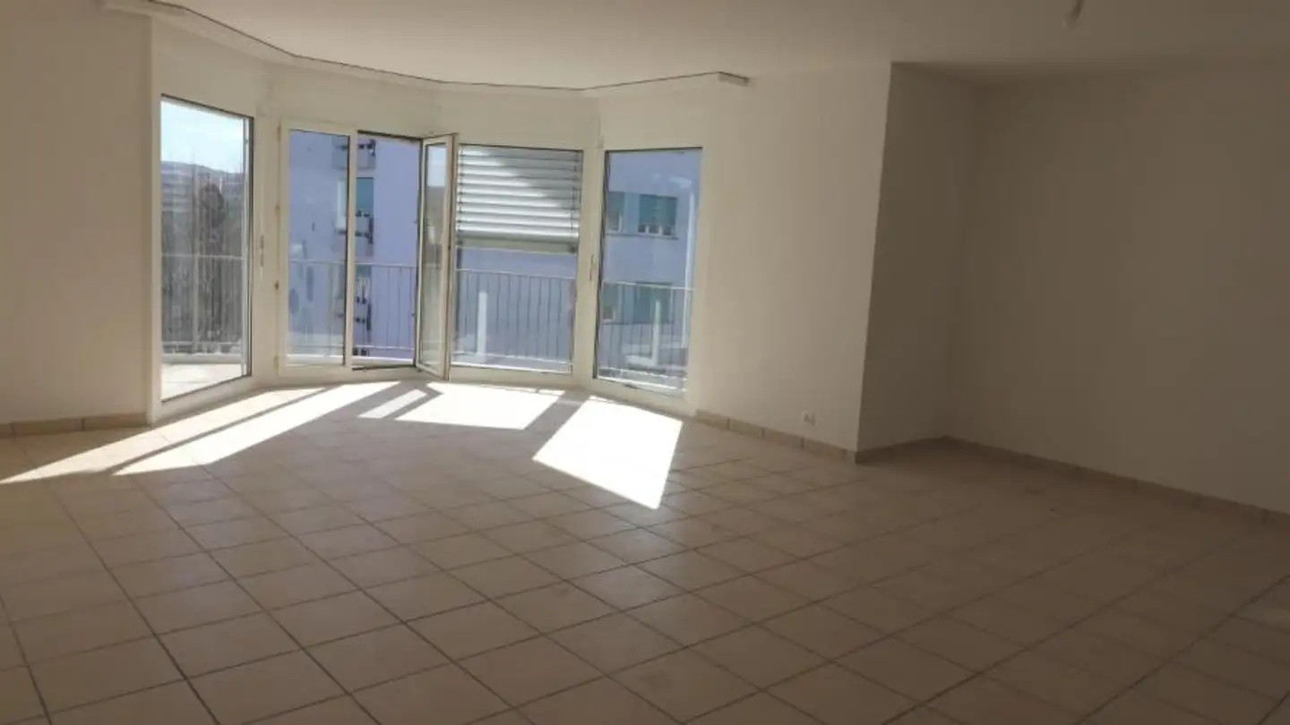 Appartamento in affitto - Rue du Canal 11, 1400 Yverdon-les-Bains - Foto 2