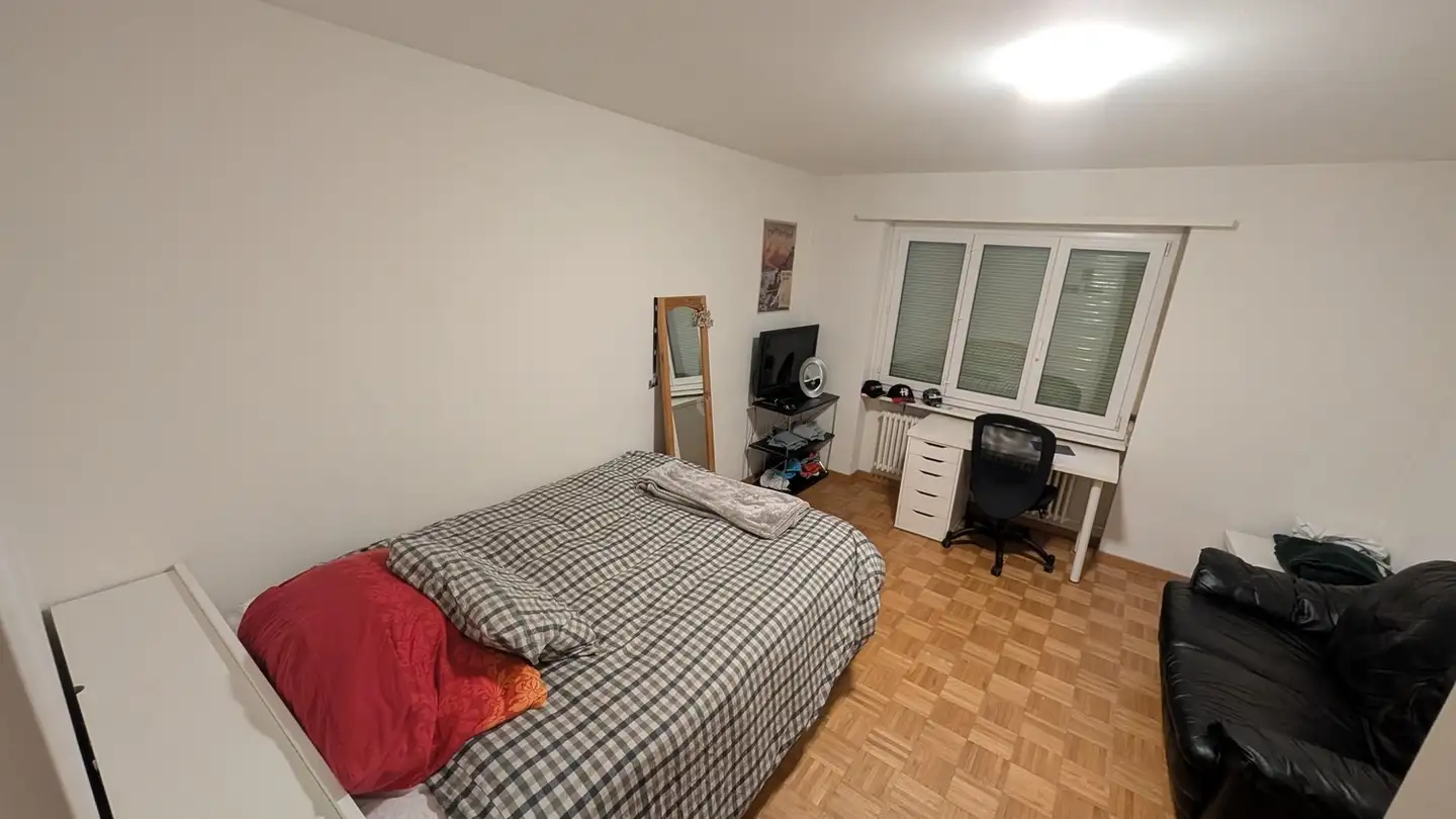 Chambre à louer - 8610 Uster