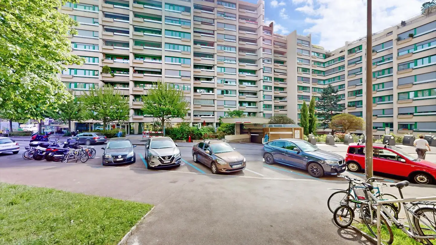 Garage individuel à louer - 1203 Genève