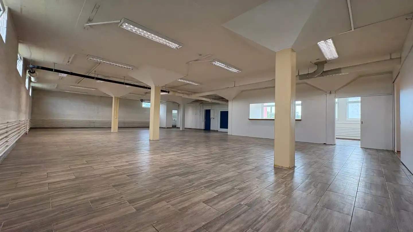 Gewerbe mieten - Ziegelackerstrasse 11a, 3027 Bern
