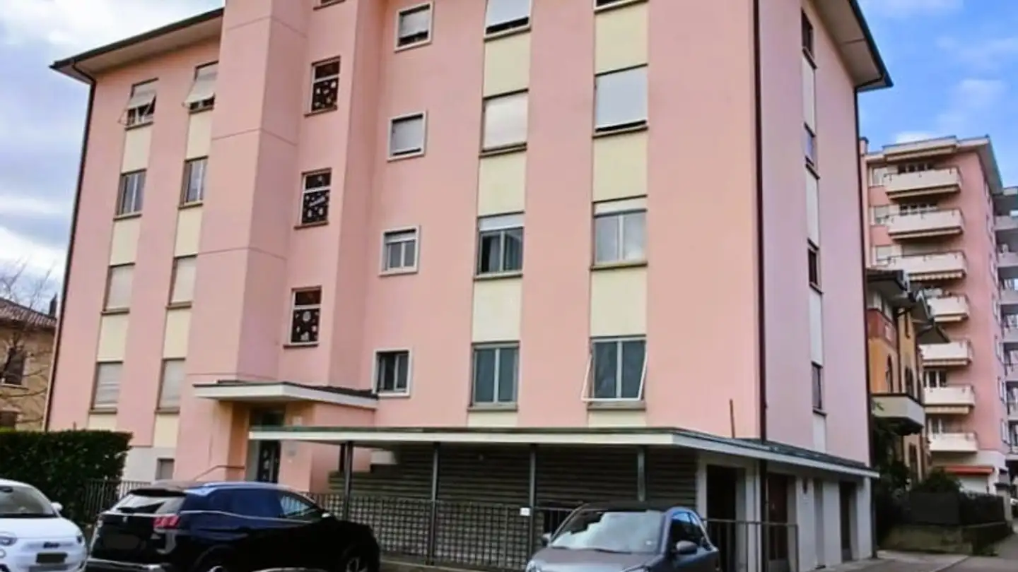 Mischgenutztes Gebäude kaufen - Viale Ten. Col. Giuseppe Galli 17, 6833 Vacallo - Foto 2