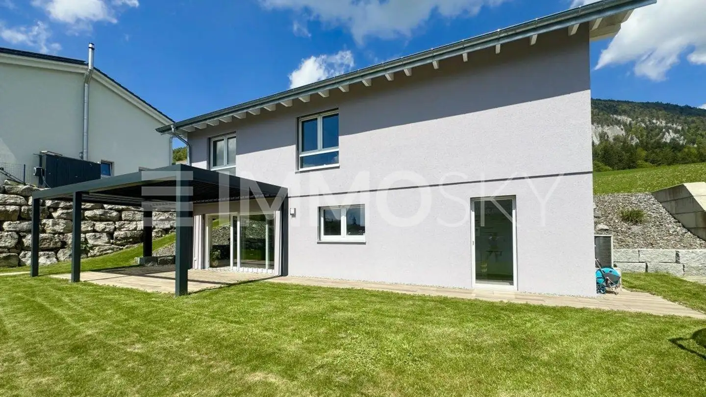 Villa for sale - 2732 Loveresse