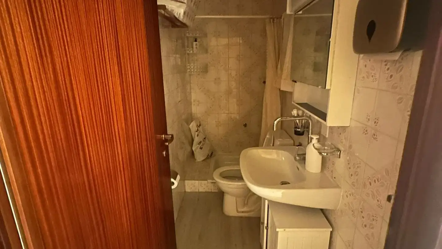 Stanza singola in affitto - Via Glorietta 10, 6987 Caslano - Foto 3