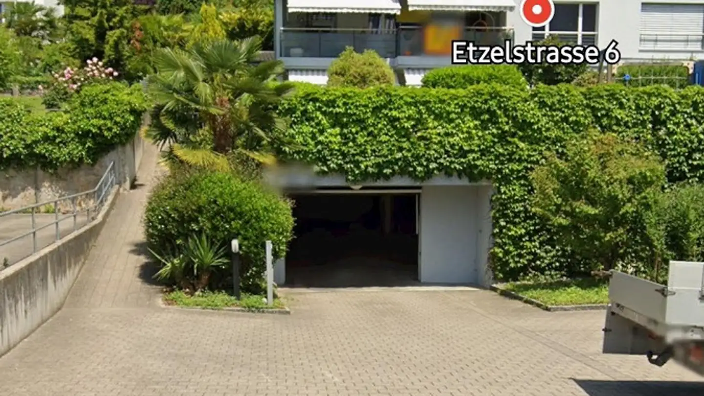 Tiefgaragenstellplatz mieten - Etzelstrasse 6, 8712 Stäfa