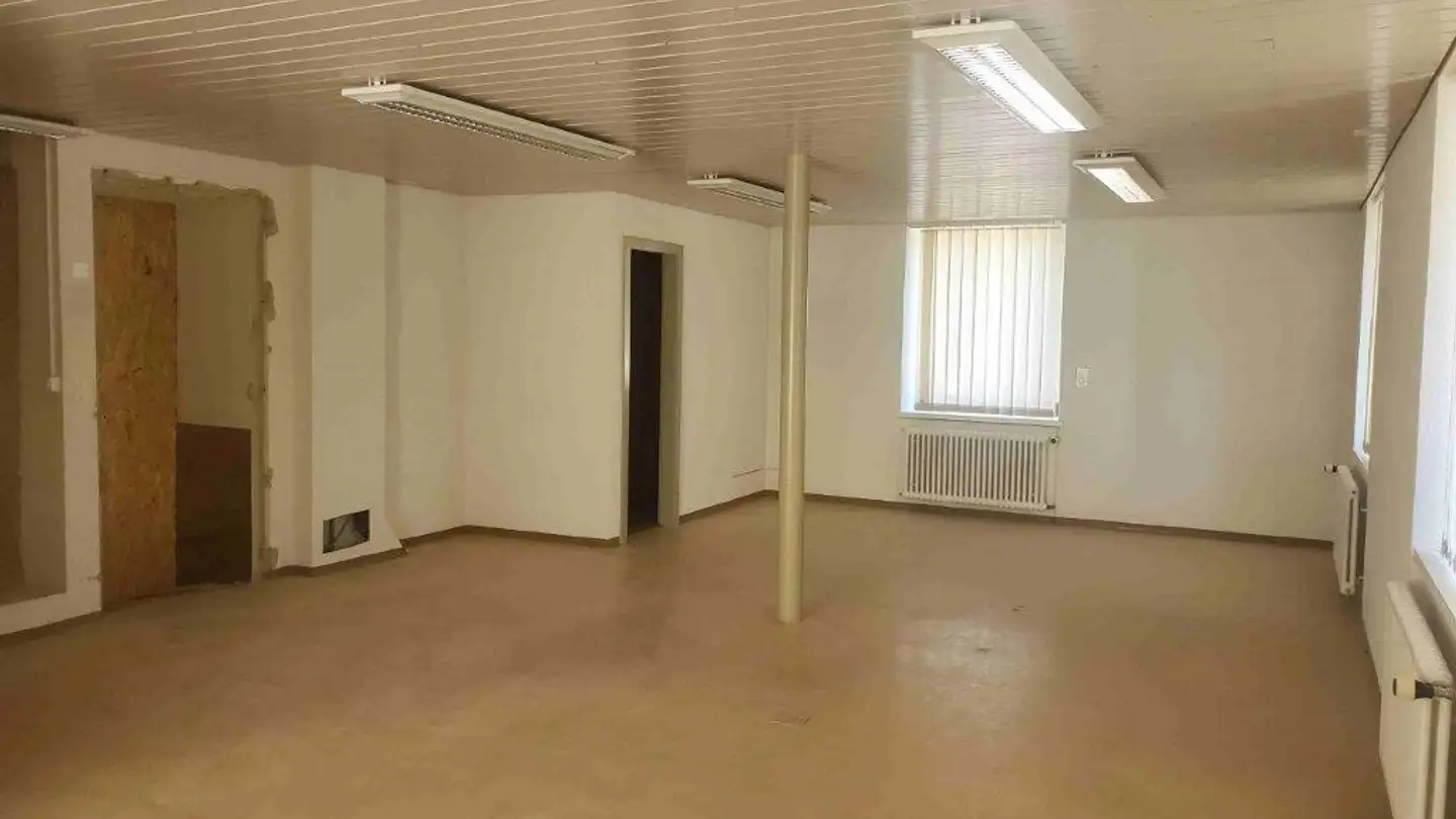 Laboratorio in affitto - Rue Des Forgerons 8, 2065 Savagnier - Photo 3