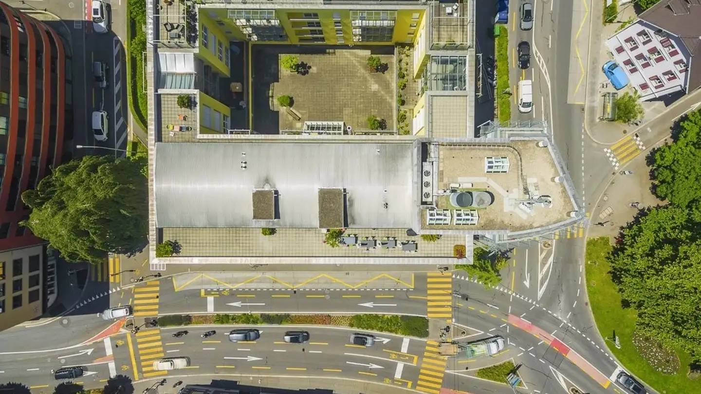 Tiefgaragenstellplatz mieten - Maihofstrasse 3, 6004 Luzern - Foto 2
