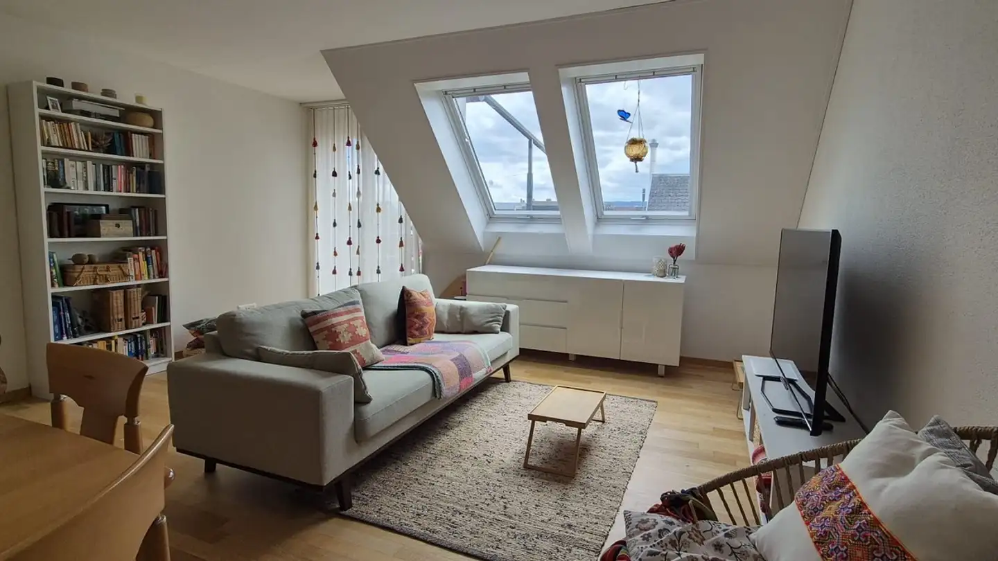 Appartement meublé à louer - In Der Höh, 8604 Volketswil