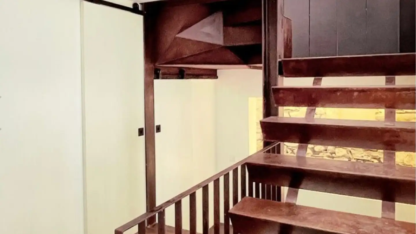 Einfamilienhaus kaufen - Piazza Grande, 6512 Giubiasco