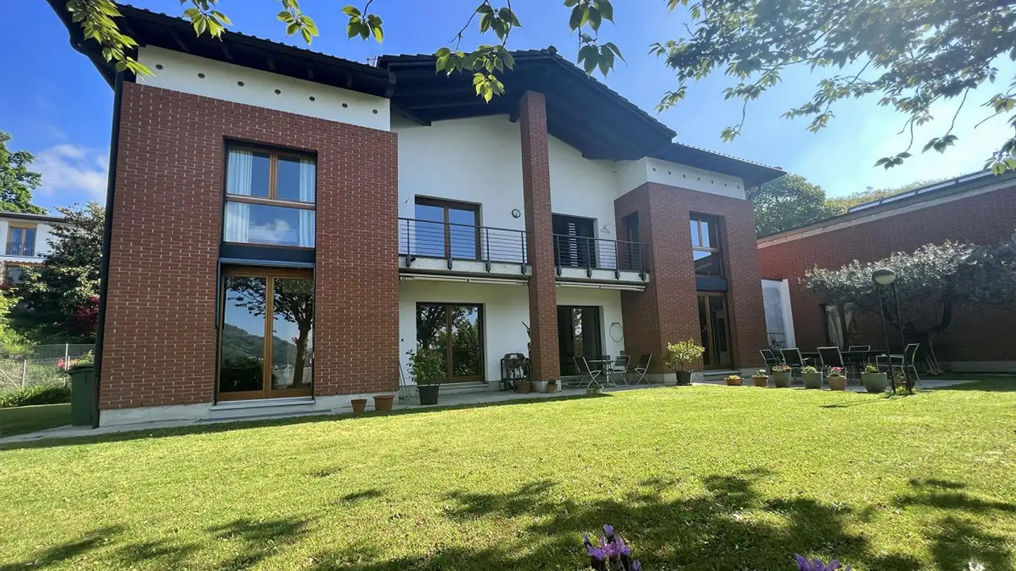 Single house for sale - 6934 Bioggio