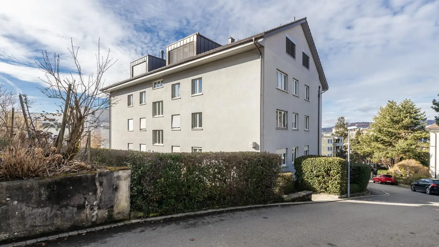 Residential building for sale - Brunnackersteig 10, 8952 Schlieren