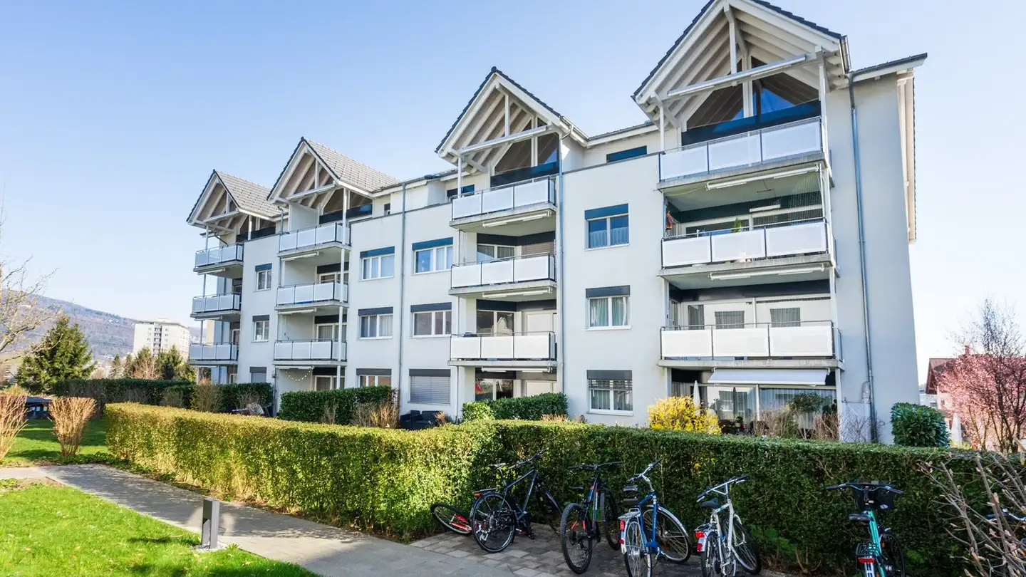 Dachgeschosswohnung mieten - Ipsachstrasse 9a, 2563 Ipsach