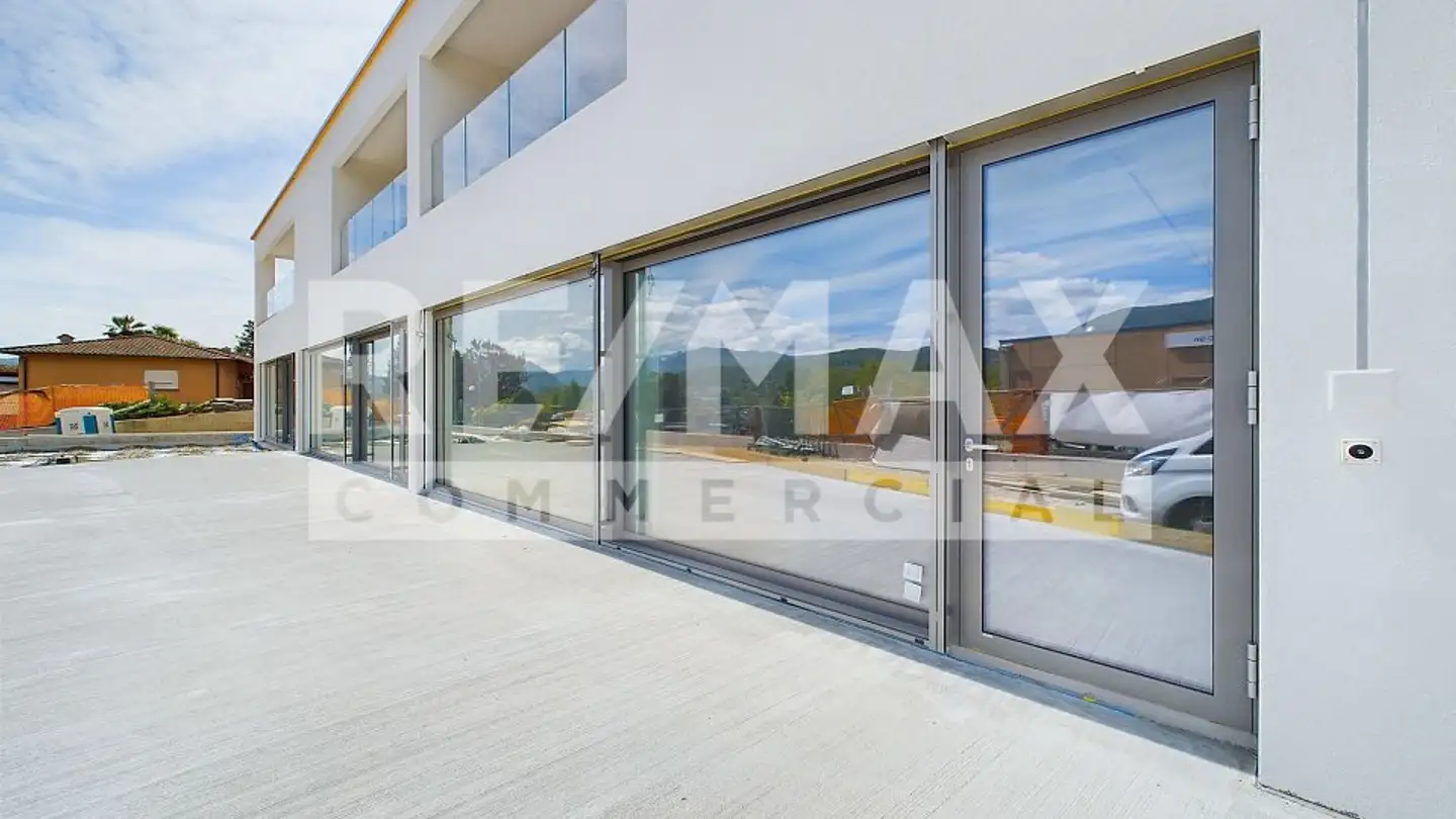 Commercial for sale - 6929 Gravesano